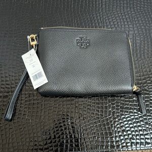 NWT Tory Burch leather wristlet.